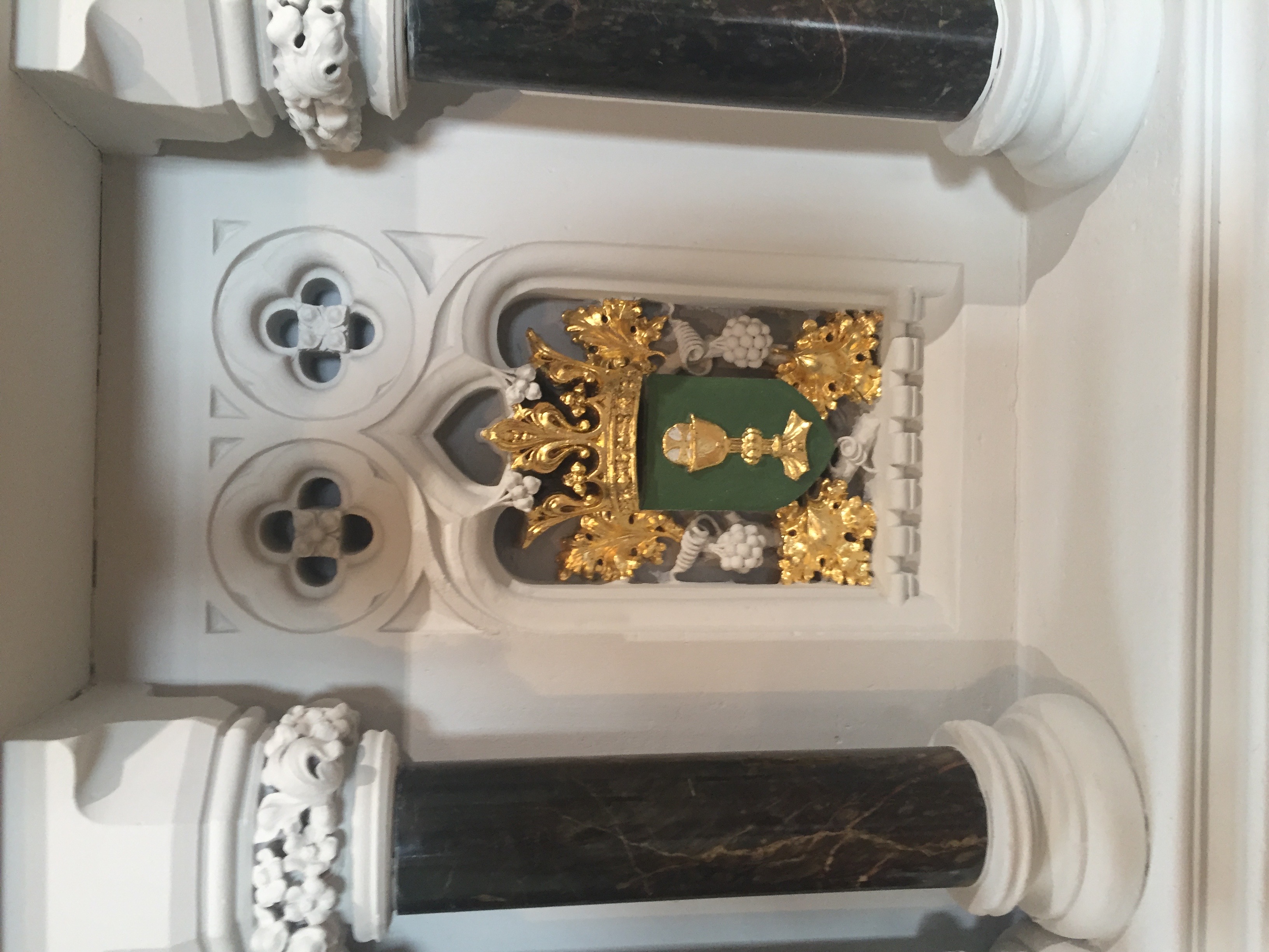 Altar gilding detail